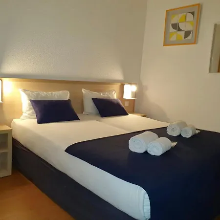 Hotell Budget Melun Sud - Les Lys 3*