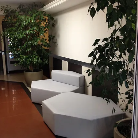 Budget Melun Sud - Les Lys 3* Dammarie-lè-Lys