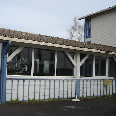 Budget Melun Sud - Les Lys 3* Dammarie-lè-Lys